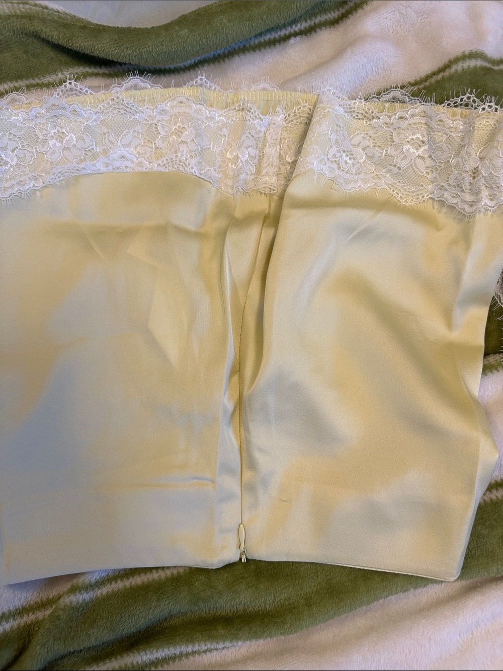 Matching set - Picture 4 of 4